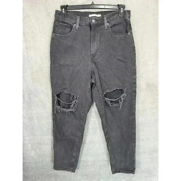 Levis Jeans Women’s 31 Black High Waisted Mom Jean Distressed 100% Cotton - Picture 3 of 12